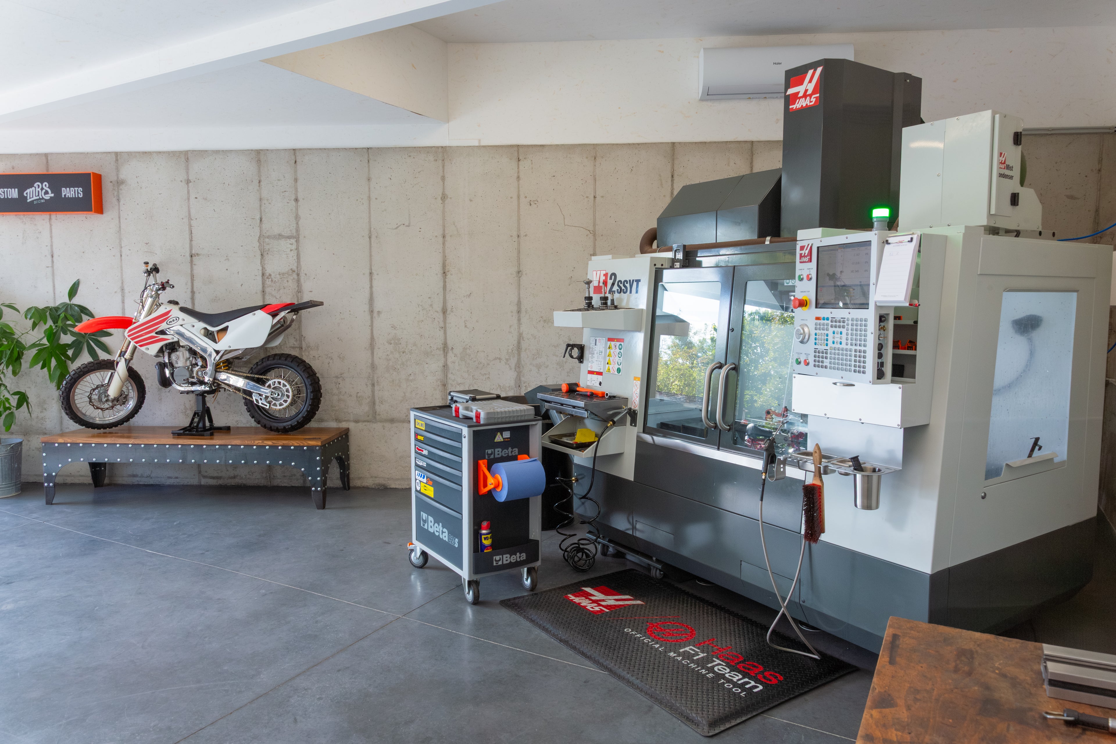 CNC Machining Motorcycles Parts - MRS Oficina